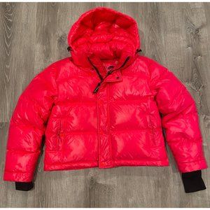 Aritzia Super Puff Shorty (size S)